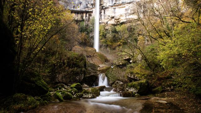 Cascade de Cerveyrieu dans le Valromey
