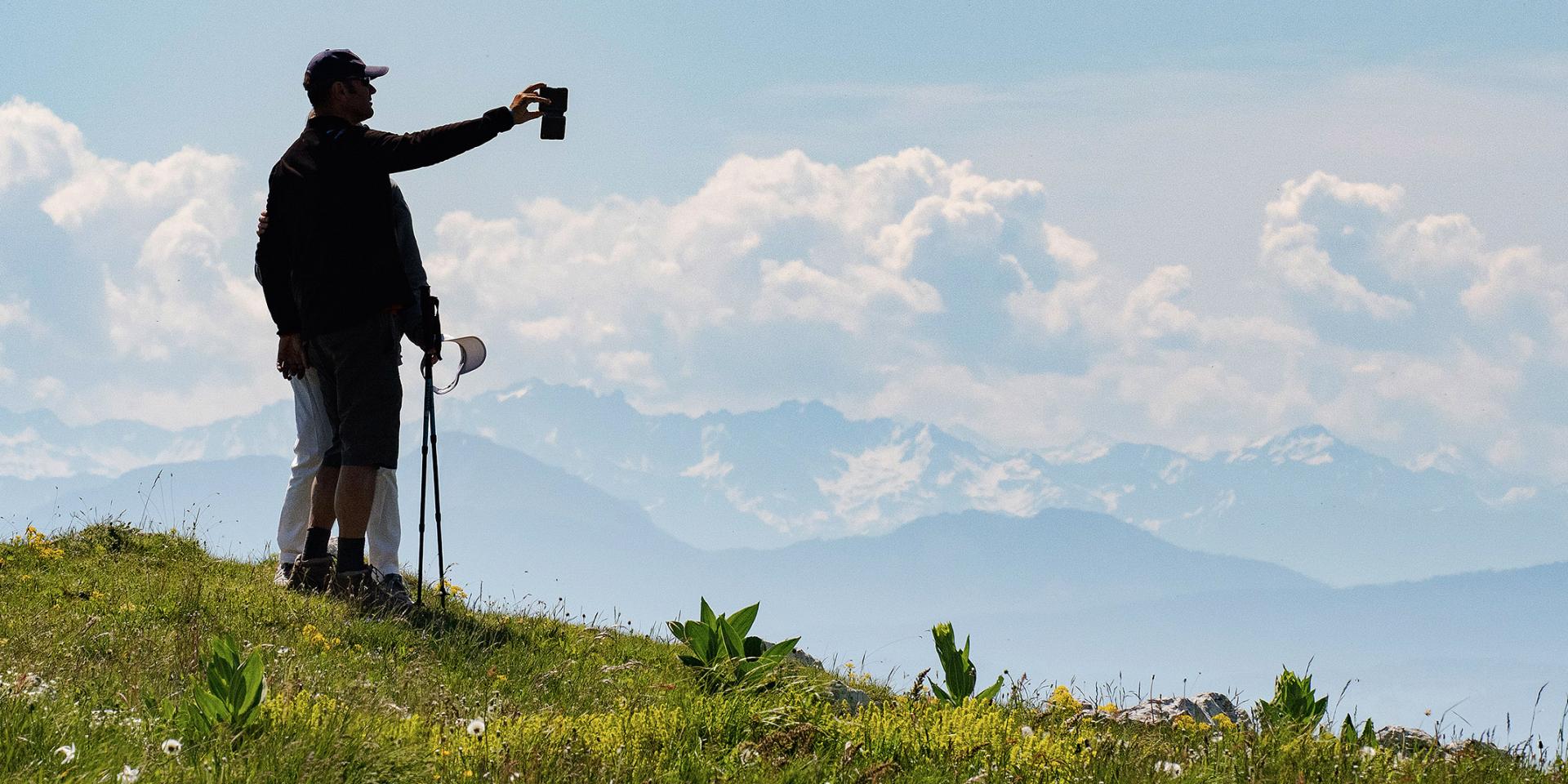 Panorama sur les Alpes depuis le Grand Colombier
